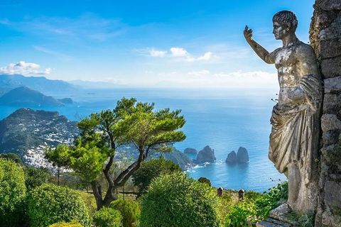 Vista su Capri dai Giardini di Augusto
